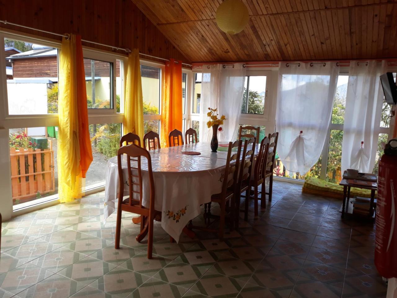 Bed and Breakfast Petite Fleur De Lentilles à Cilaos Extérieur photo