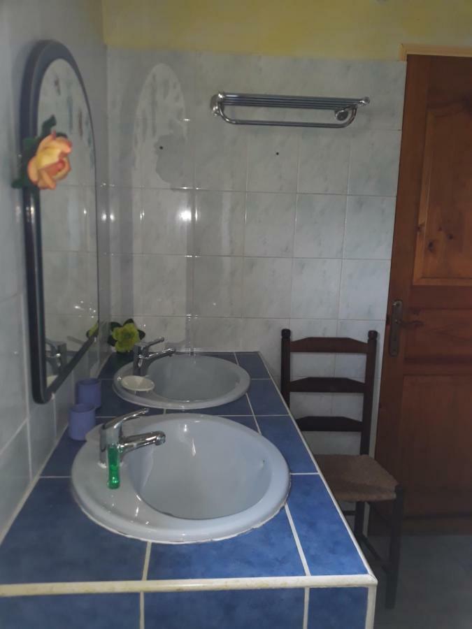 Bed and Breakfast Petite Fleur De Lentilles à Cilaos Extérieur photo